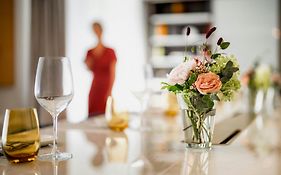 Neues Schloss Privat Hotel Zurich, Autograph Collection